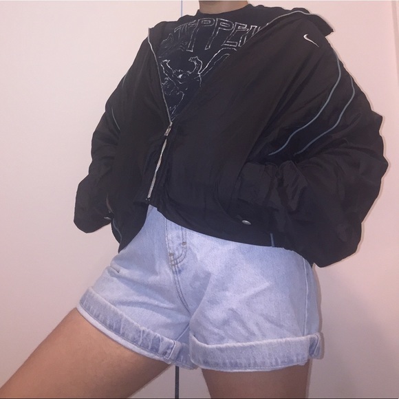 Nike Jackets & Blazers - RARE VINTAGE NIKE WINDBREAKER